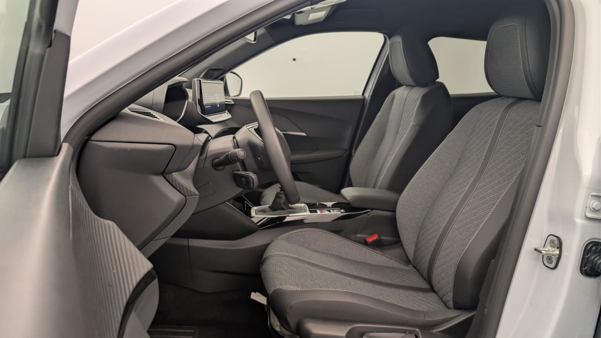 Peugeot 2008 - Image 16