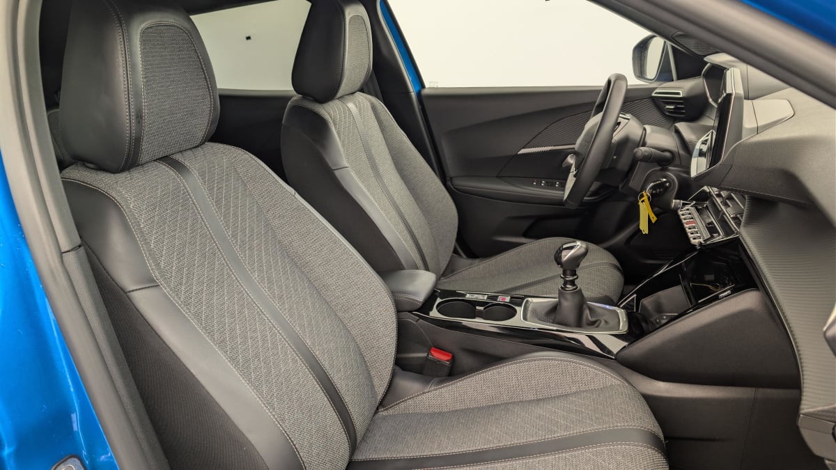 Peugeot 2008 - Image 15