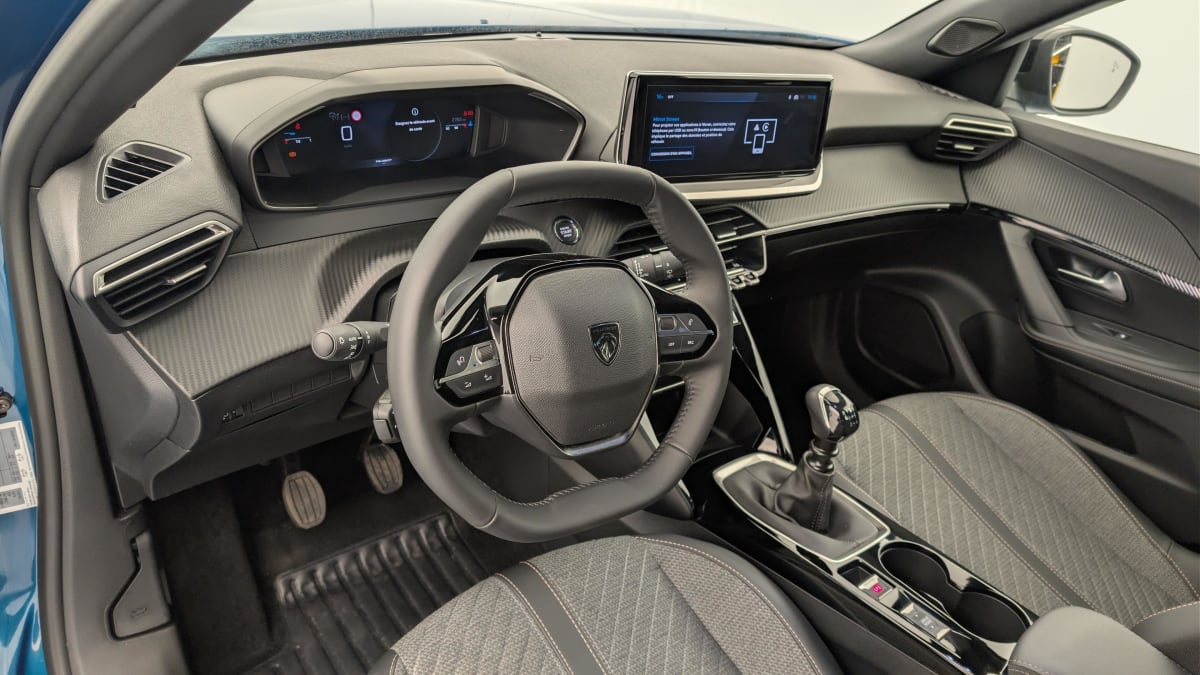 Peugeot 2008 - Image 15