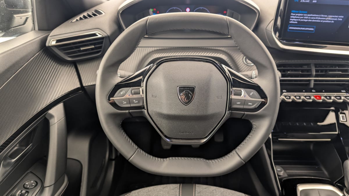 Peugeot 2008 - Image 14