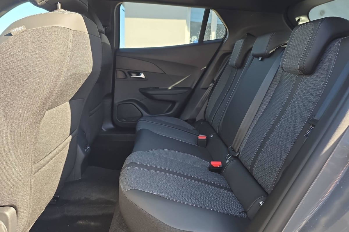 Peugeot 2008 - Image 21