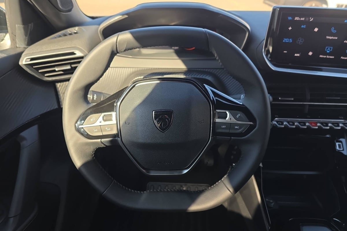 Peugeot 2008 - Image 14