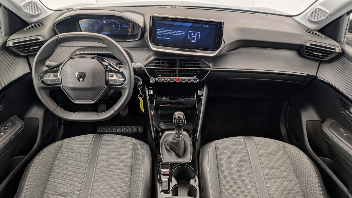 Peugeot 208 - Image 13