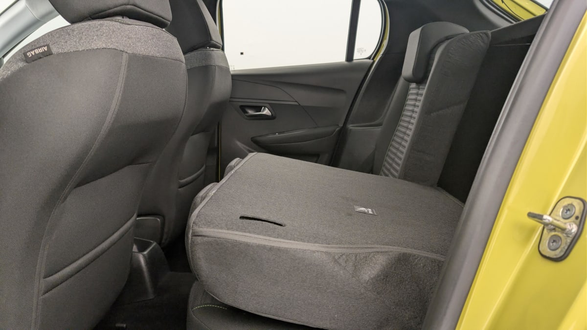 Peugeot 208 - Image 12