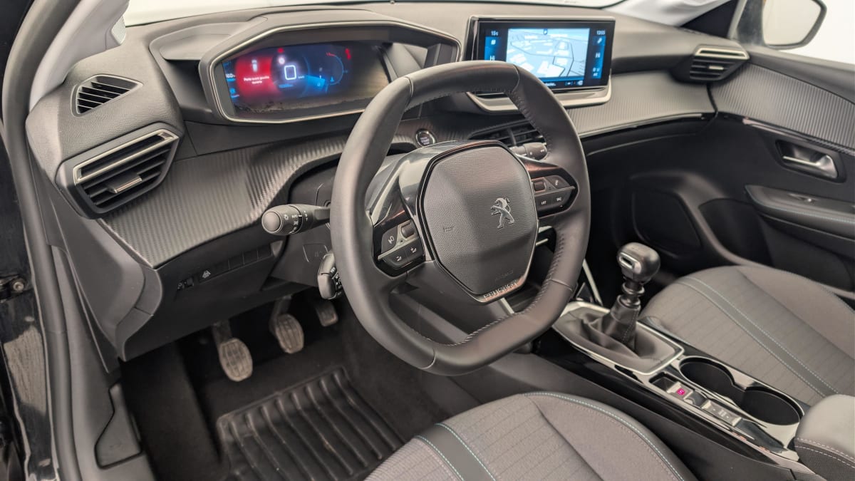 Peugeot 208 - Image 15