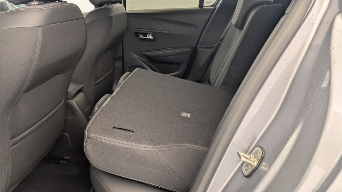 Peugeot 208 - Image 12