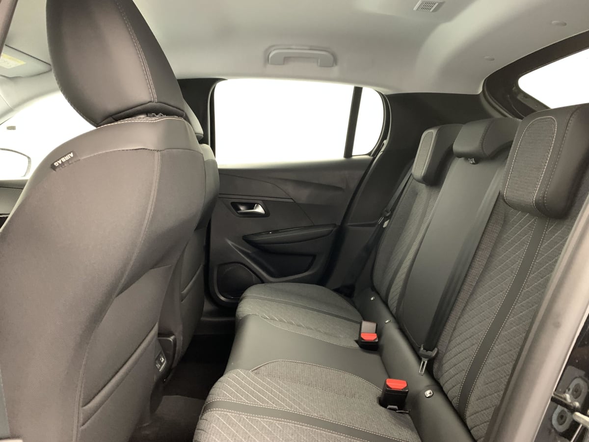 Peugeot 208 - Image 139