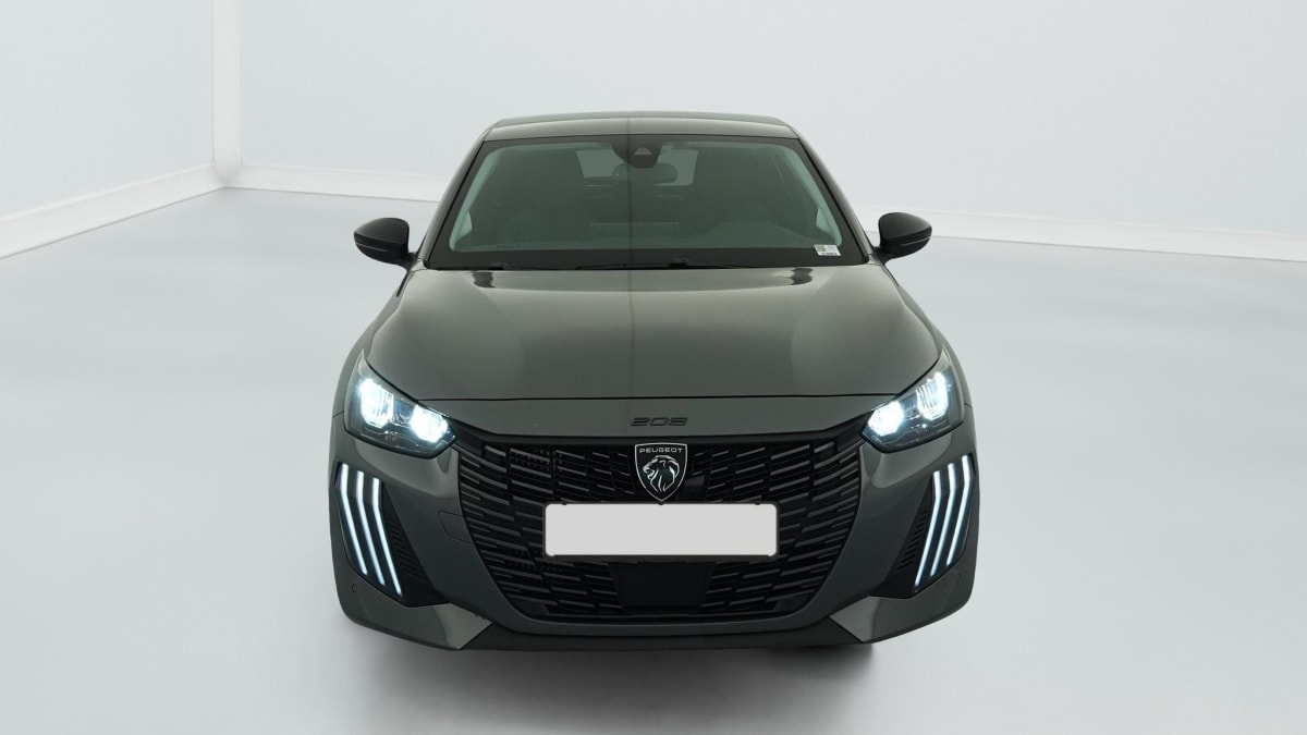 Peugeot 208 - Image 2