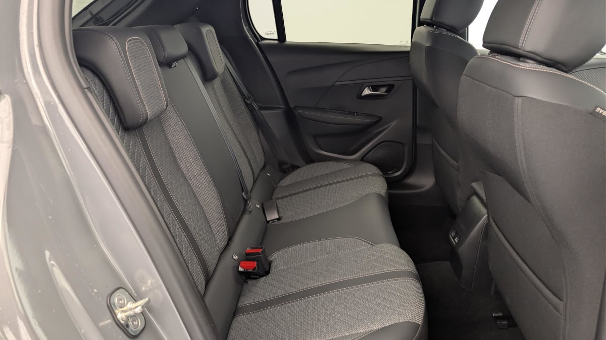 PEUGEOT 208 HYBRID 100 E-DCS6 ALLURE