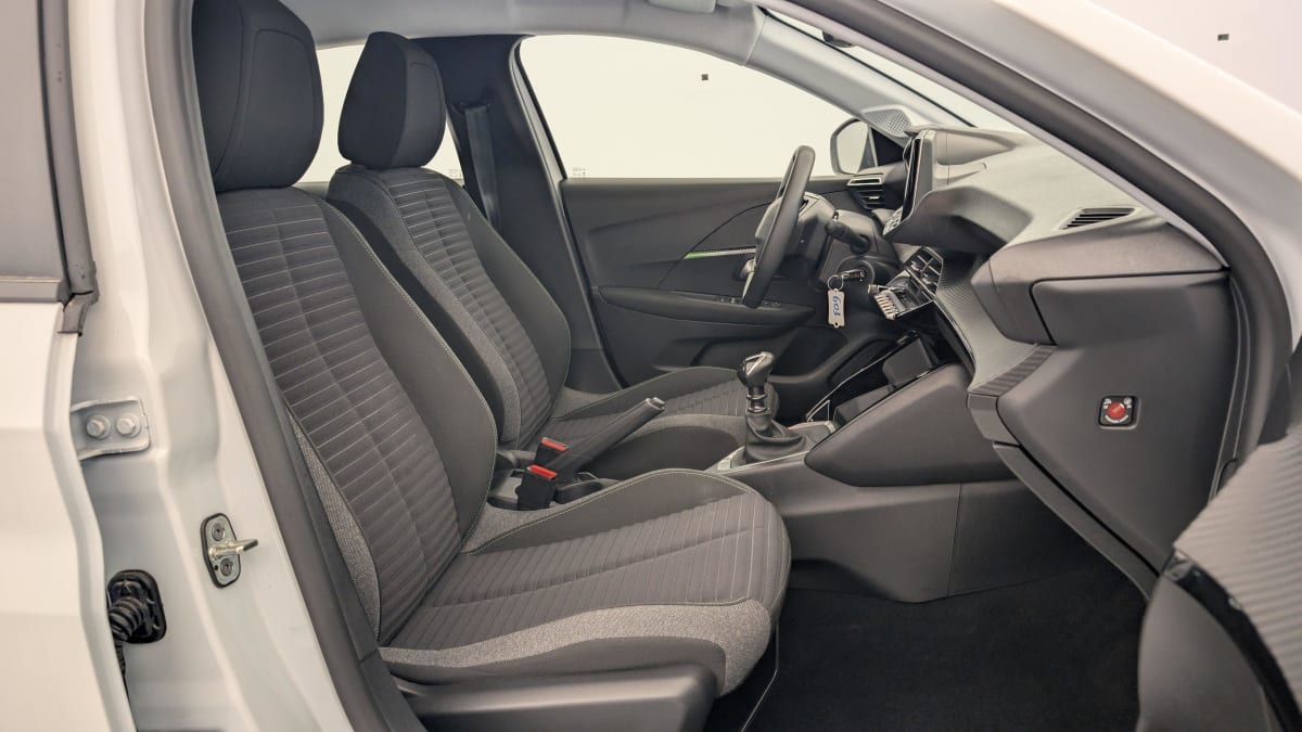 PEUGEOT 208 PURETECH 100 ACTIVE