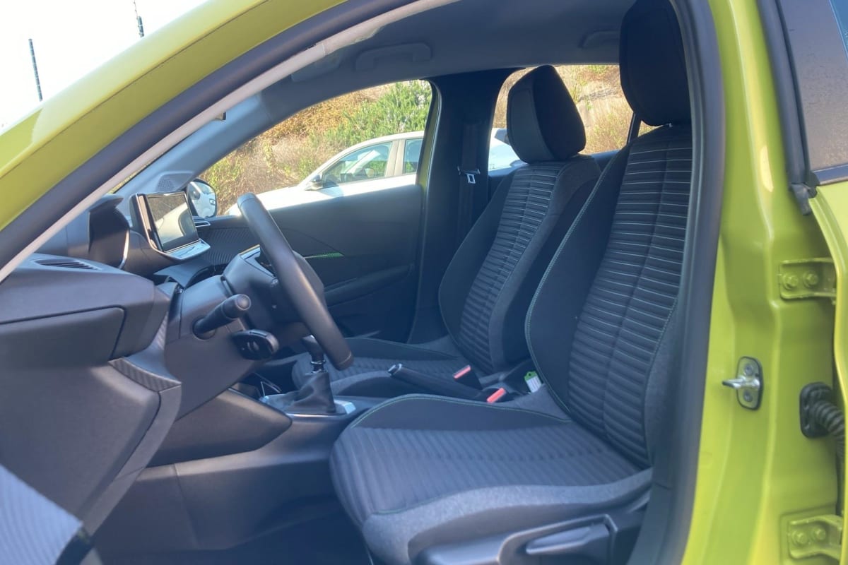 Peugeot 208 - Image 9