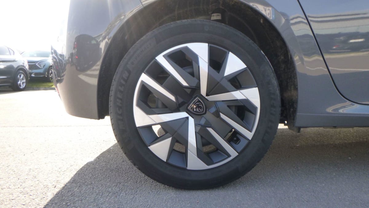 PEUGEOT 208 PURETECH 75 BVM5 ACTIVE