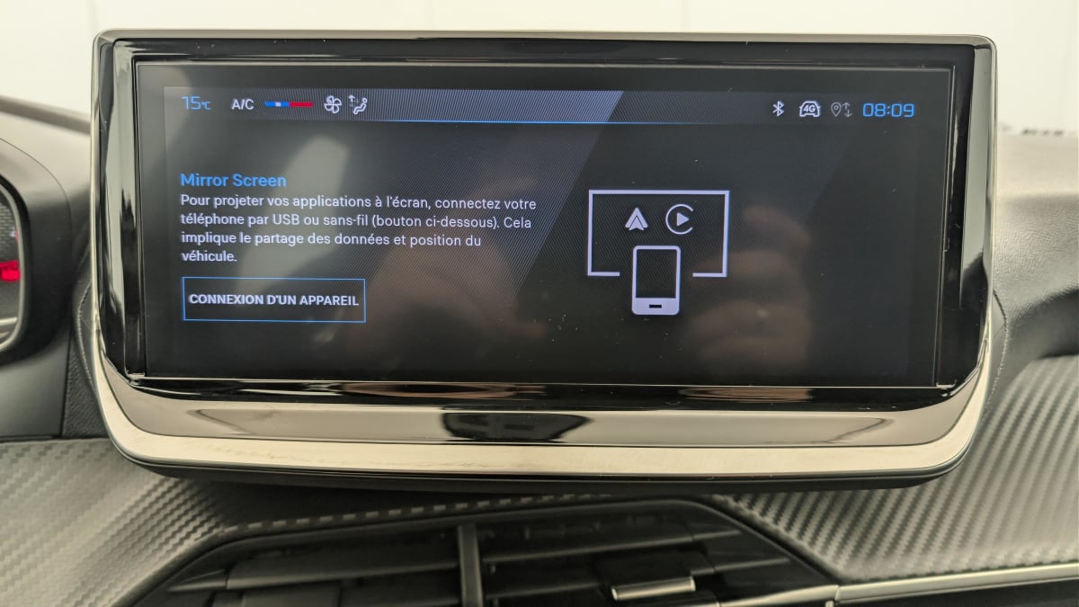 Peugeot 208 - Image 18