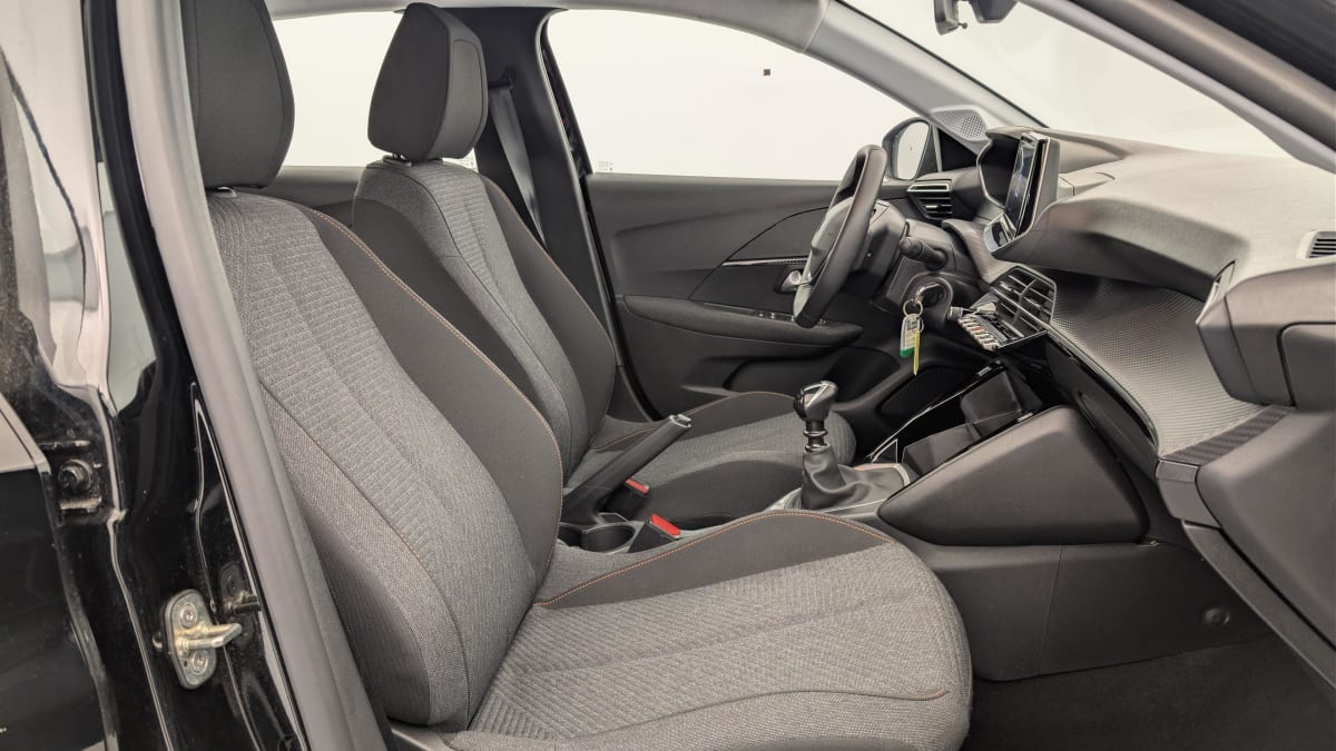 PEUGEOT 208 100 STYLE