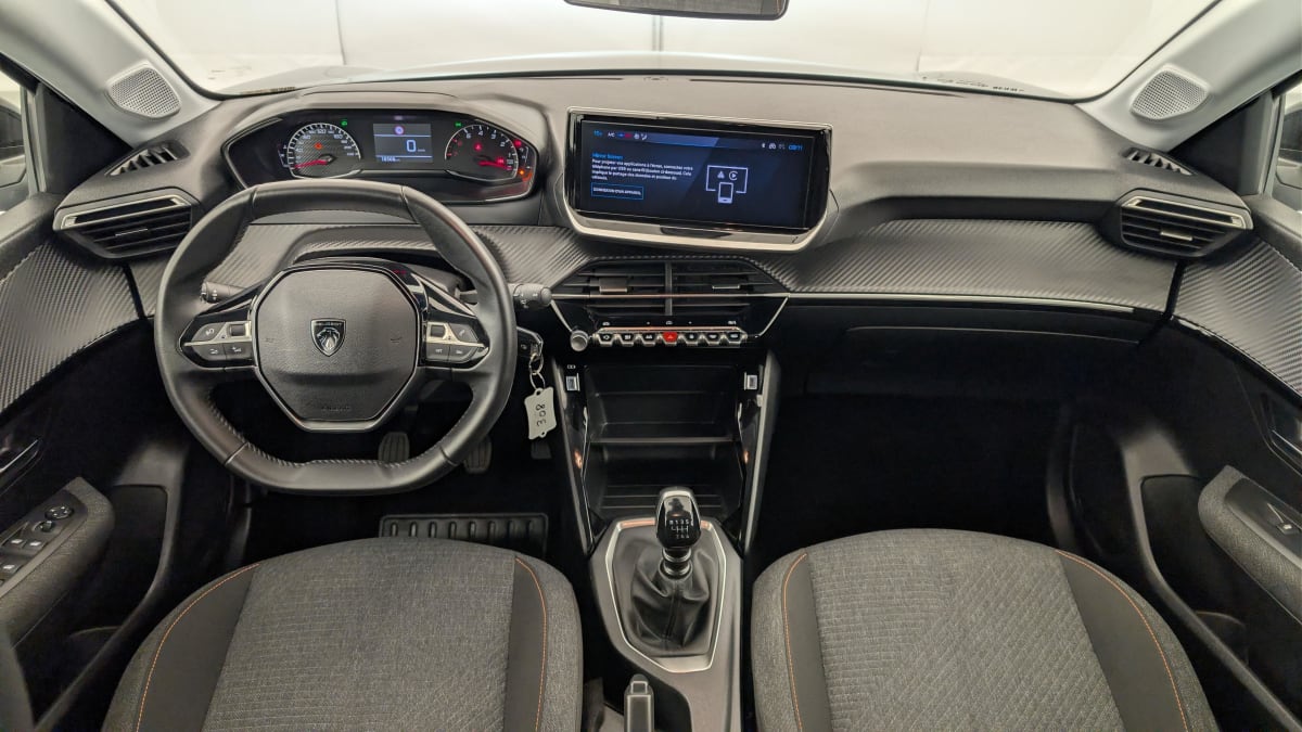 Peugeot 208 - Image 13
