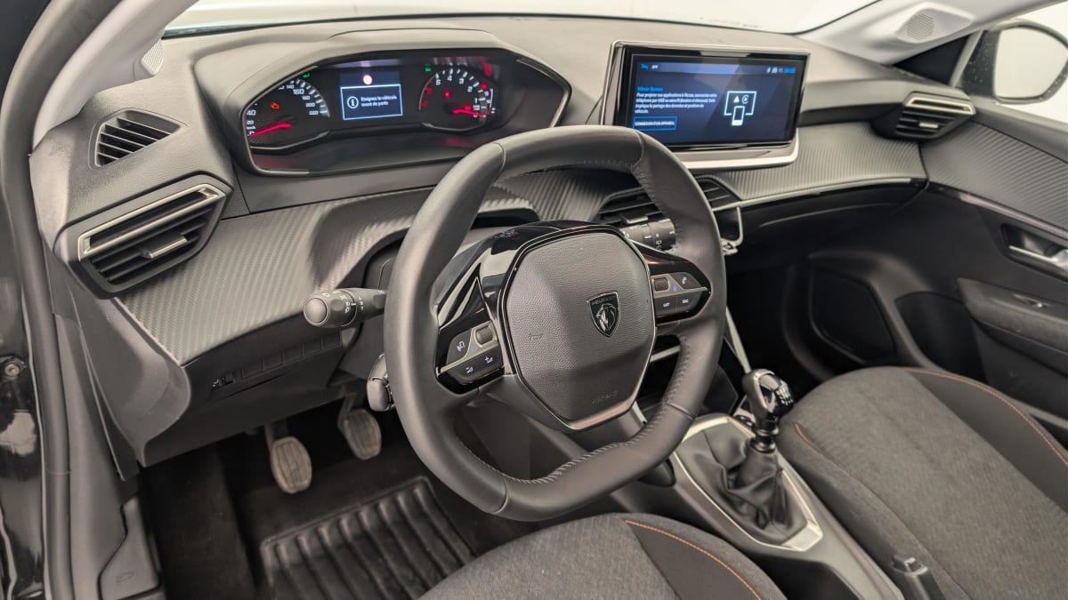 Peugeot 208 - Image 15