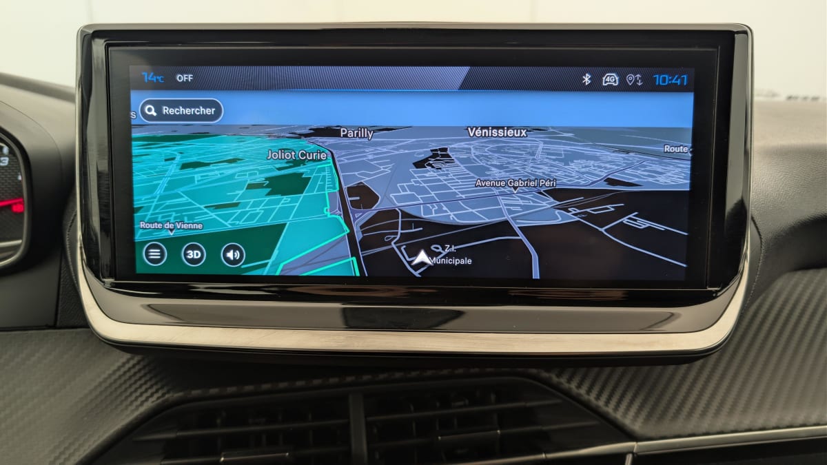 Peugeot 208 - Image 17