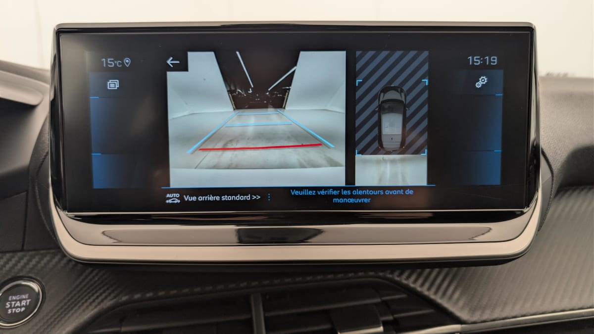 Peugeot 208 - Image 17