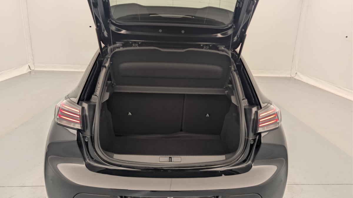 Peugeot 208 - Image 11