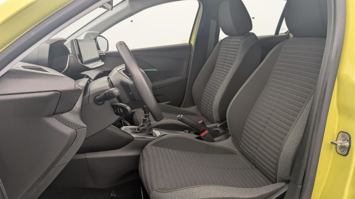 Peugeot 208 - Image 16