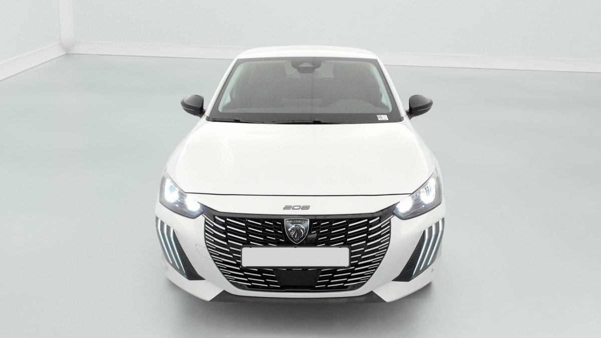 Peugeot 208 - Image 2