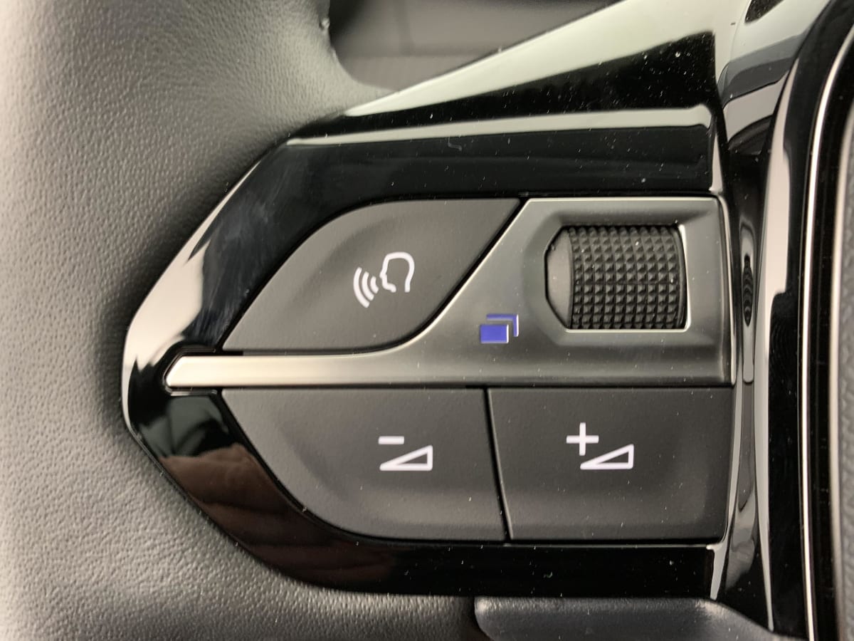 Peugeot 208 - Image 15