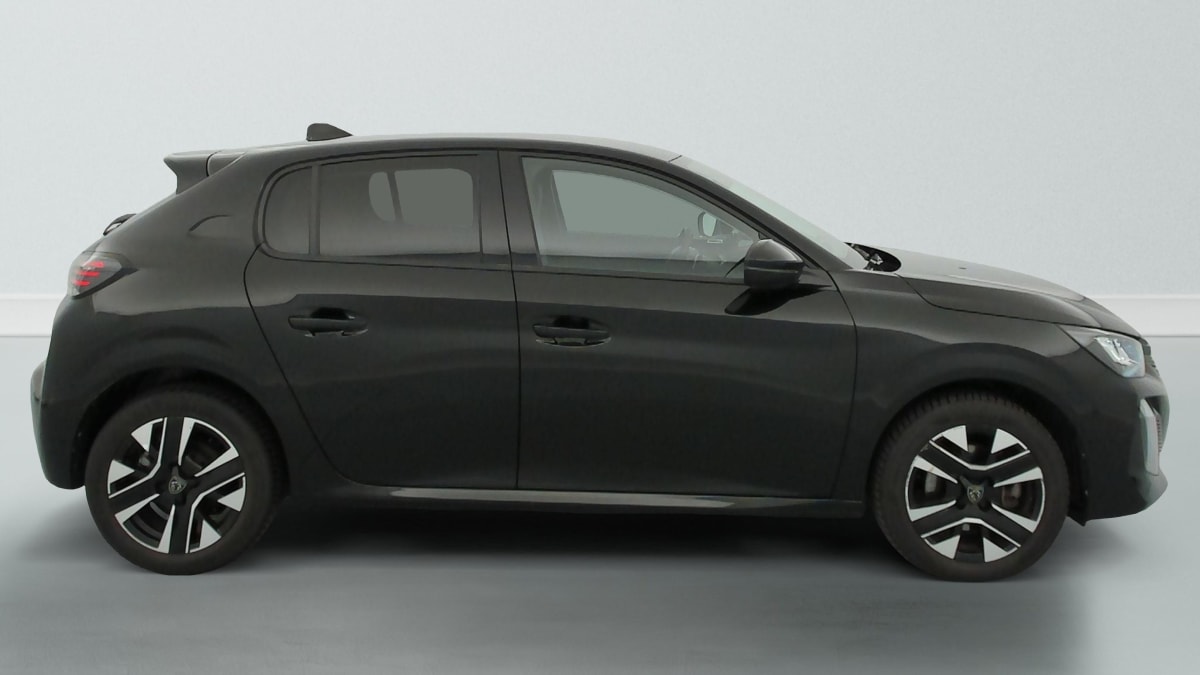 Peugeot 208 - Image 8