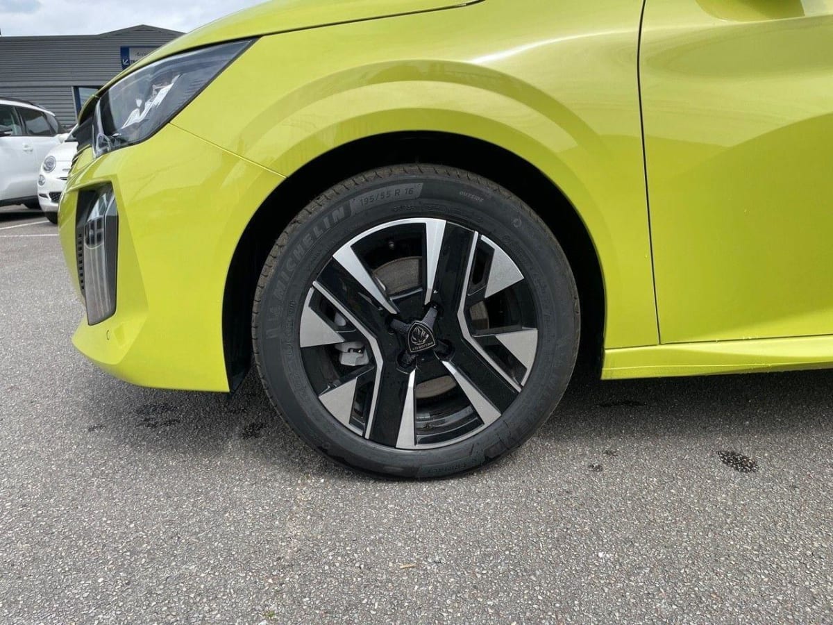 PEUGEOT 208 208 1.2 PURETECH 100CH ALLURE