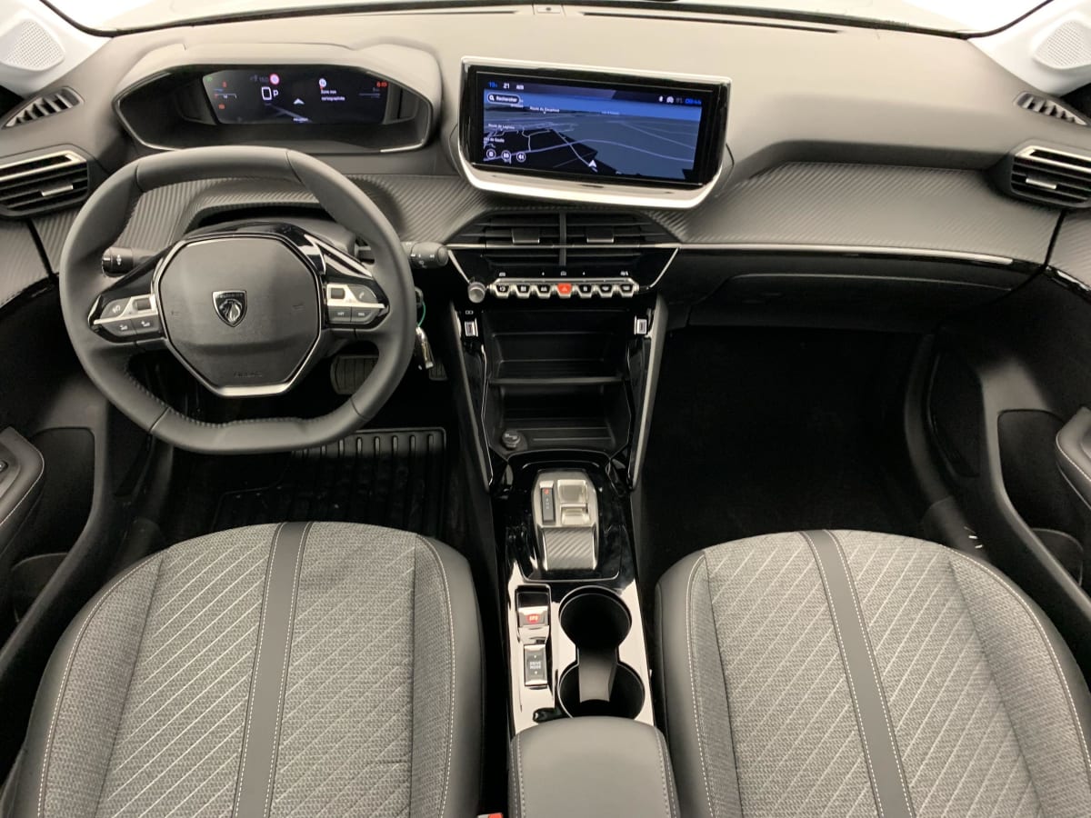 Peugeot 208 - Image 59