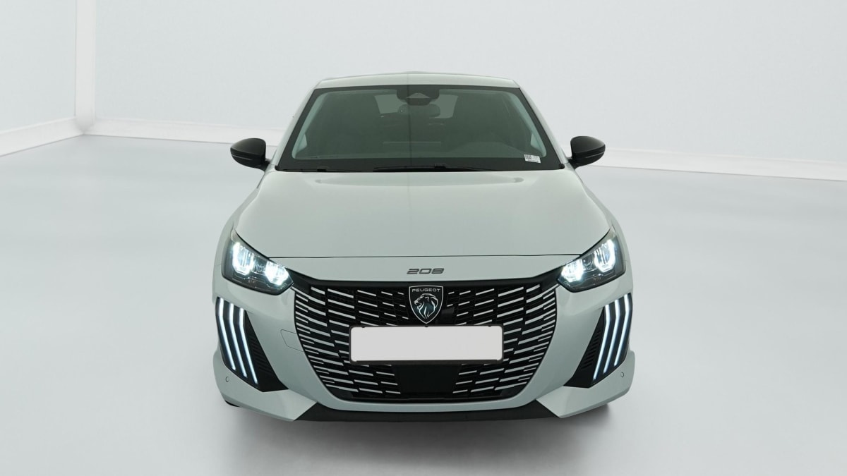 Peugeot 208 - Image 2