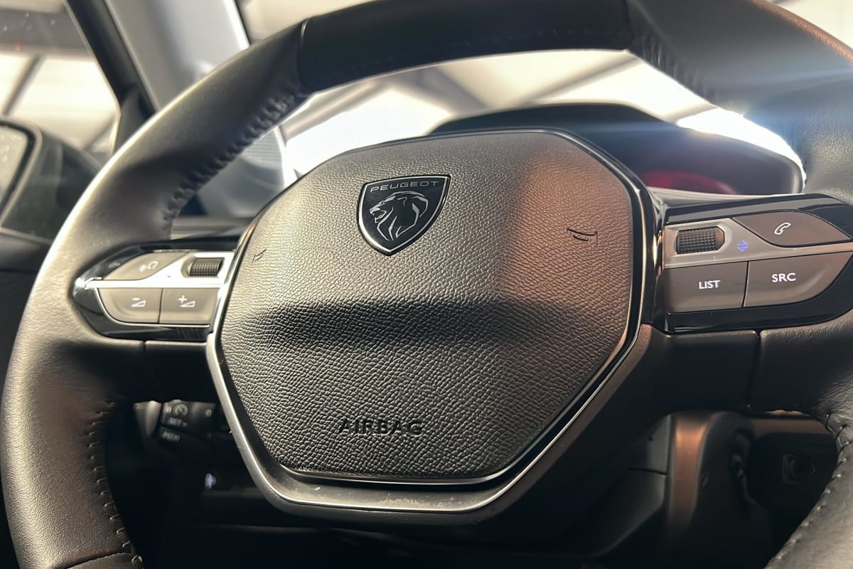Peugeot 208 - Image 15