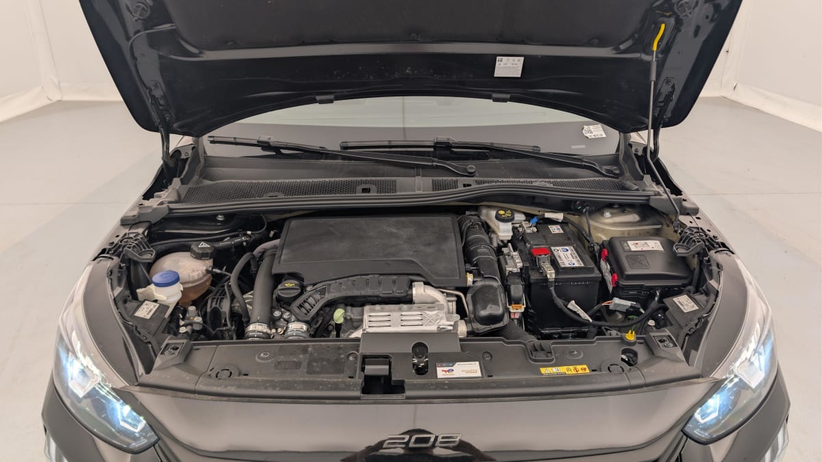 Peugeot 208 - Image 19