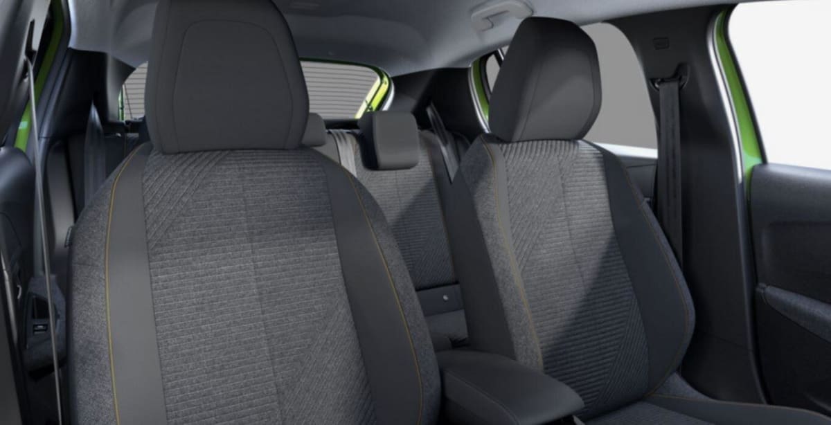 PEUGEOT 208 PURETECH 100 BUSINESS