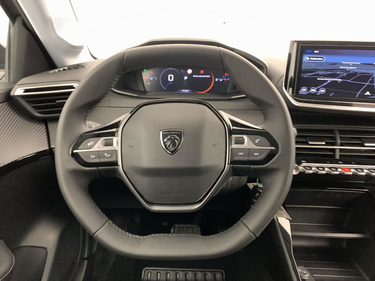 Peugeot 208 - Image 14
