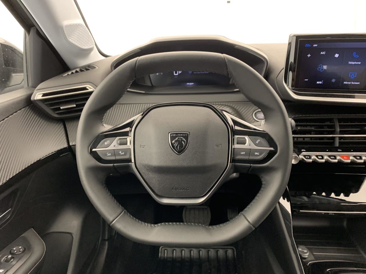 Peugeot 208 - Image 14