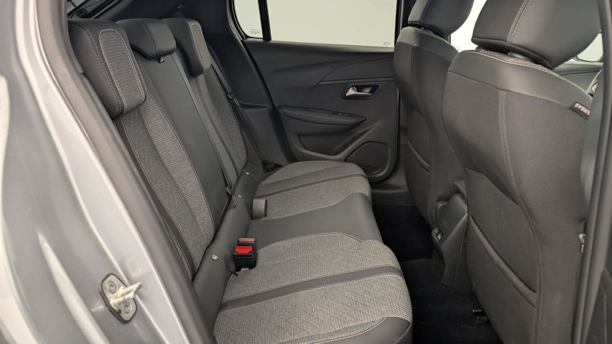 PEUGEOT 208 PURETECH 100 ALLURE