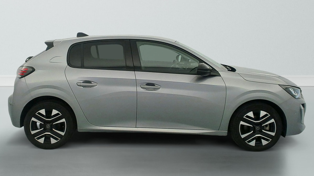 Peugeot 208 - Image 8