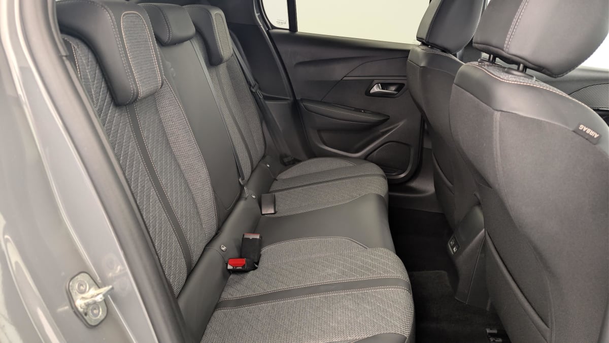 Peugeot 208 - Image 10