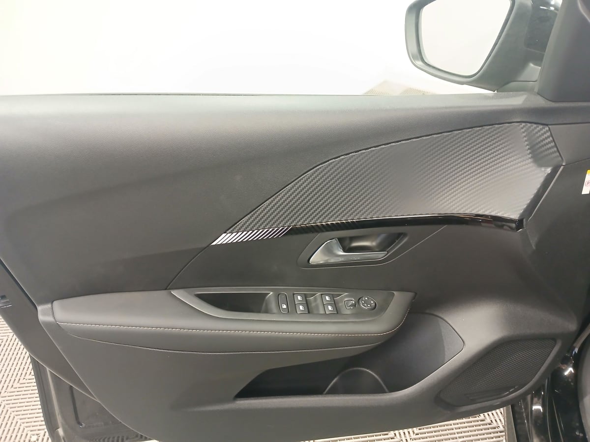 PEUGEOT 208 HYBRID 100 E-DCS6 ALLURE