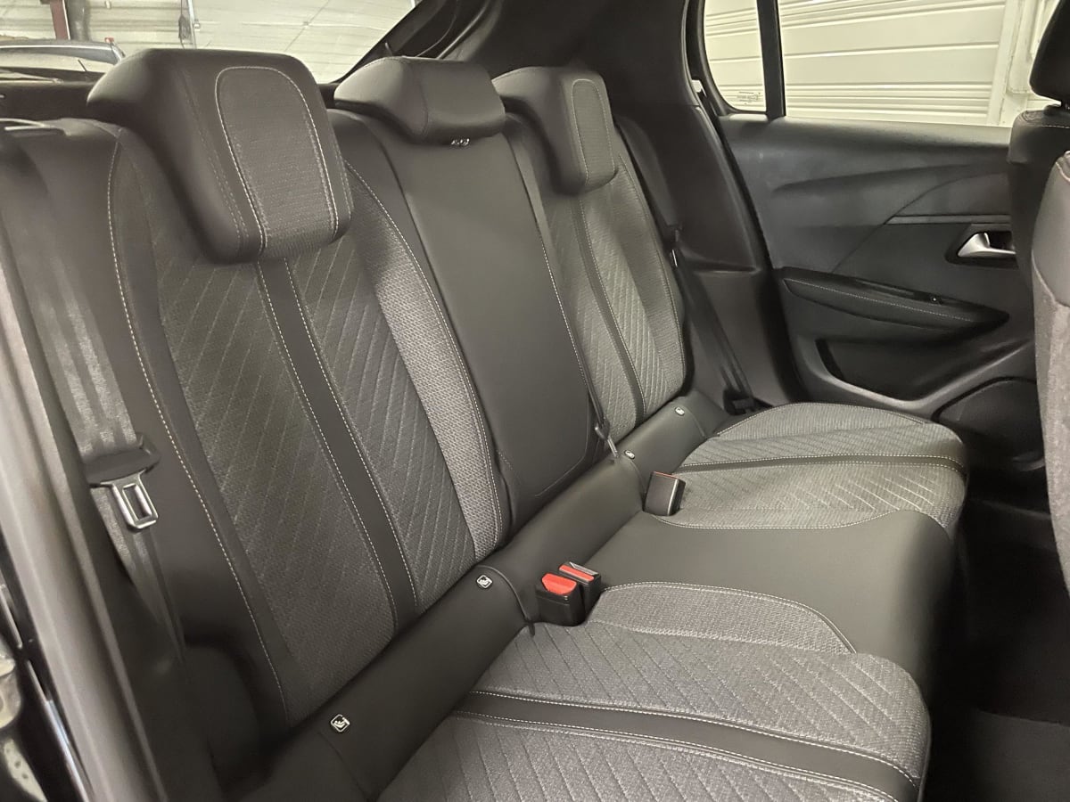 PEUGEOT 208 HYBRID 100 E-DCS6 ALLURE