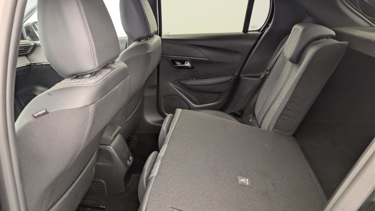 Peugeot 208 - Image 12