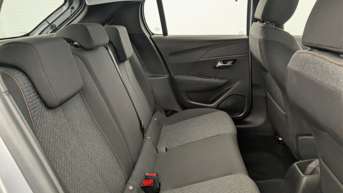 Peugeot 208 - Image 10