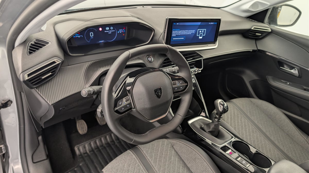 Peugeot 208 - Image 15