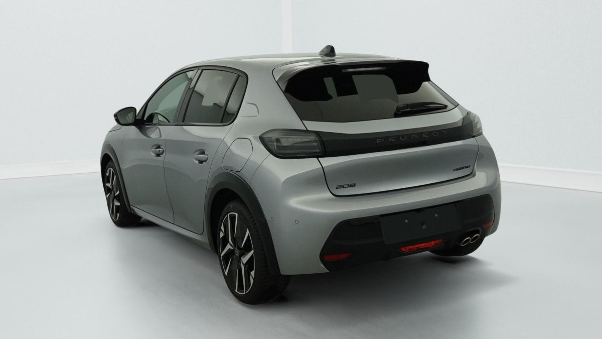 PEUGEOT 208 HYBRID 136 E-DCS6 GT