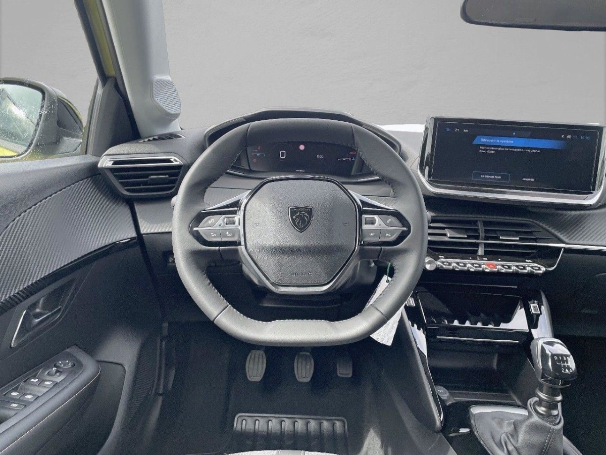 PEUGEOT 208 208 1.2 PURETECH 100CH ALLURE