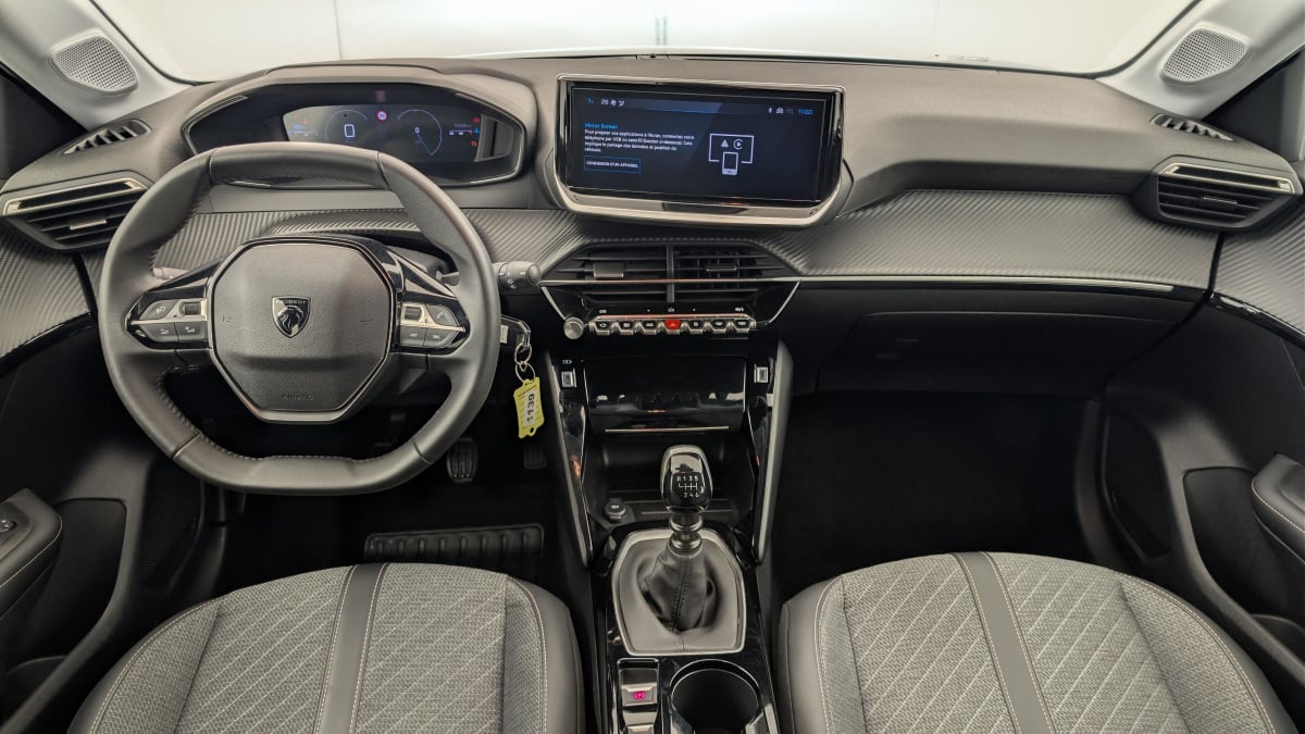 Peugeot 208 - Image 13