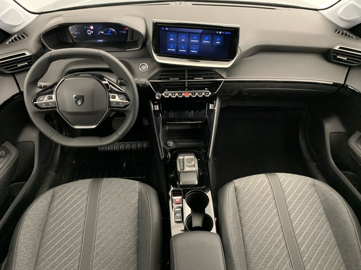 Peugeot 208 - Image 58