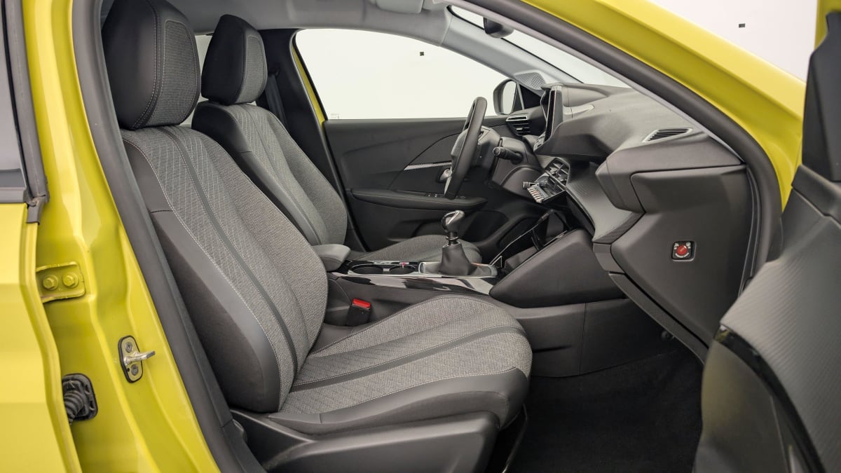 PEUGEOT 208 PURETECH 100 ALLURE