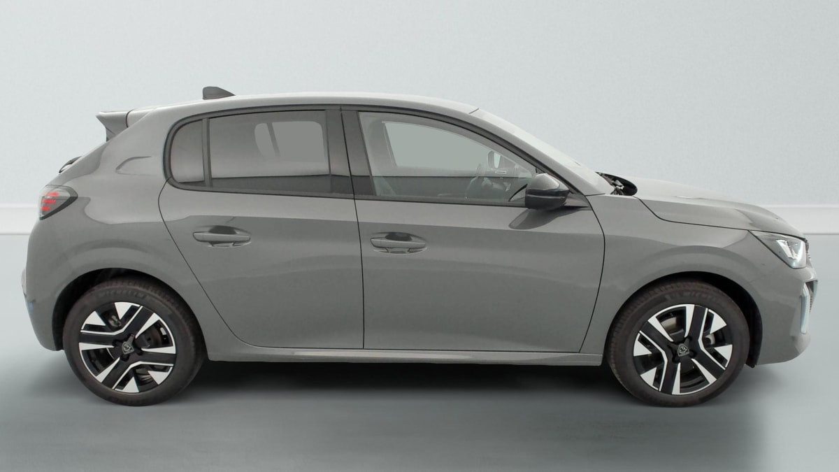 Peugeot 208 - Image 8