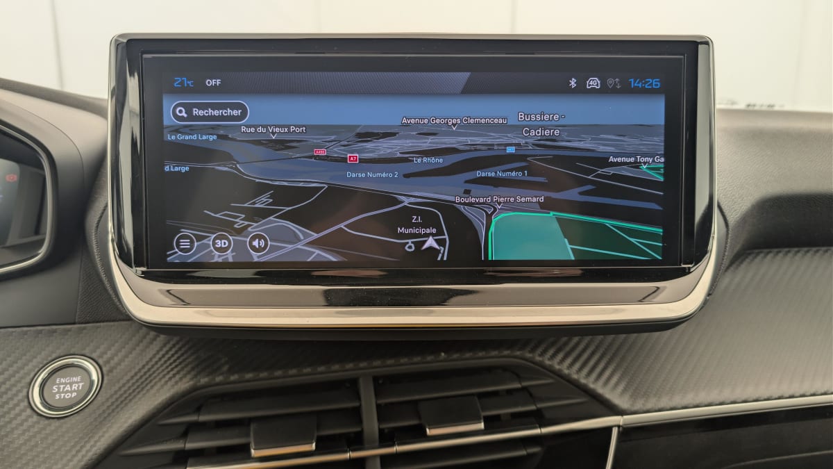 Peugeot 208 - Image 18